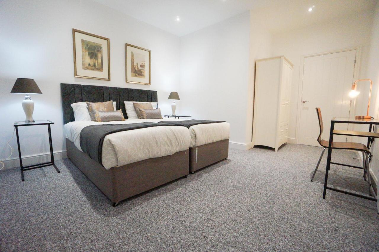 Premium Apartments Thatcham Broadway Exterior foto